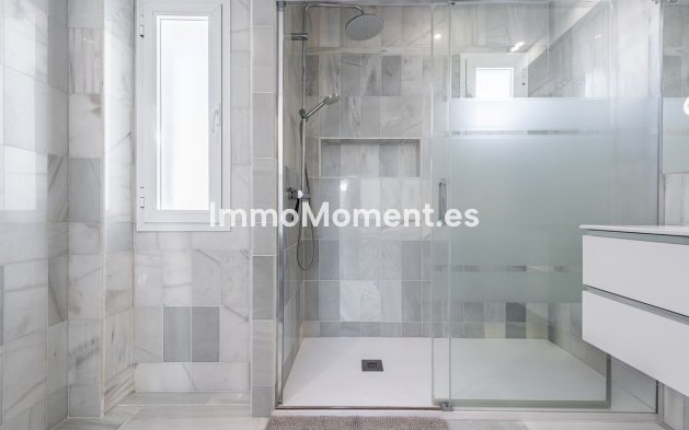 Wiederverkauf - Wohnung - Marbella - Nueva Andalucía