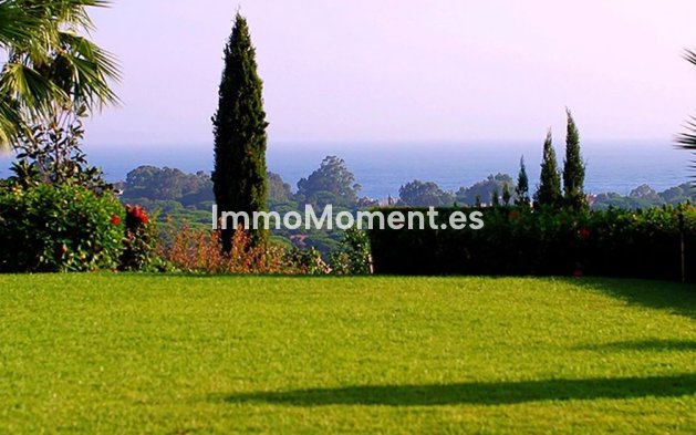 Resale - Villa - Marbella - Elviria