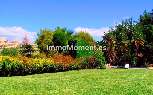 Resale - Villa - Marbella - Elviria