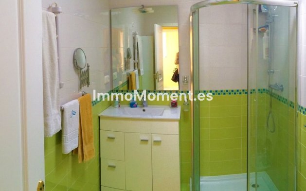 Resale - Villa - Marbella - Elviria