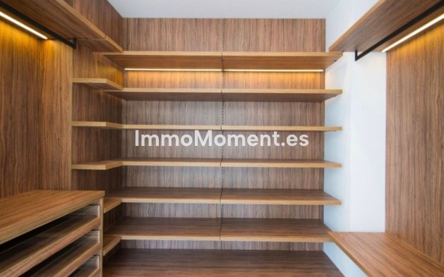 Revente - Villa - Marbella - Nueva Andalucía