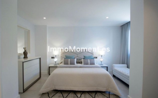 Revente - Villa - Marbella - Nueva Andalucía