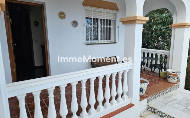 Revente - Villa - Intérieur                       - Churriana