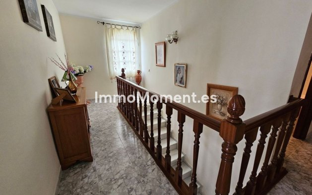 Revente - Villa - Intérieur                       - Churriana