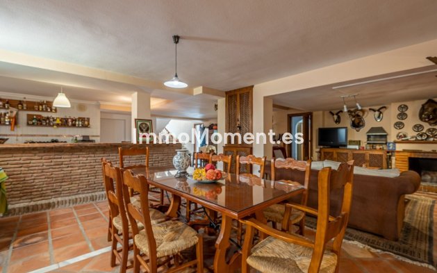 Wiederverkauf - Villa - Benalmadena - Benalmadena Centro