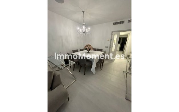 Wiederverkauf - Wohnung - Estepona  - Atalaya