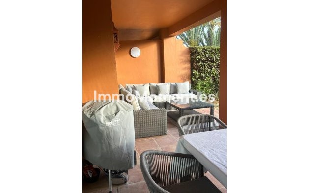 Wiederverkauf - Wohnung - Estepona  - Atalaya