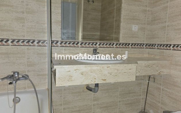 Wiederverkauf - Wohnung - Marbella - Nueva Andalucía