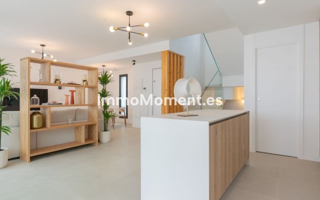 Resale - Villa - Estepona - Atalaya