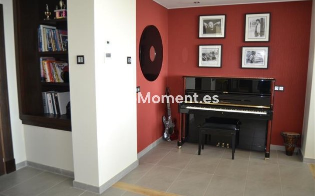 Wiederverkauf - Villa - Manilva - La Duquesa