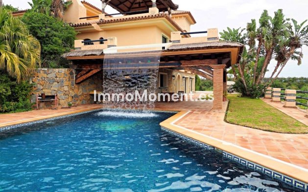 Wiederverkauf - Villa - Estepona  - Estepona Centro