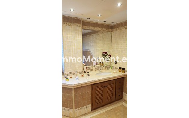 Wiederverkauf - Villa - Estepona  - Estepona Centro