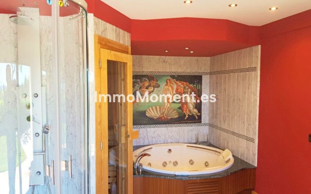 Wiederverkauf - Villa - Estepona  - Estepona Centro