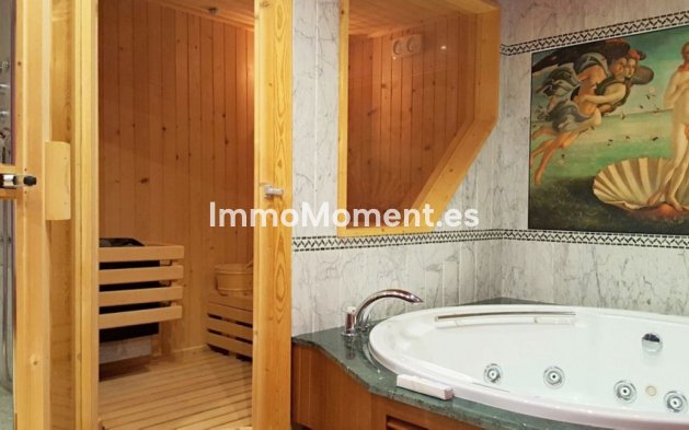 Wiederverkauf - Villa - Estepona  - Estepona Centro