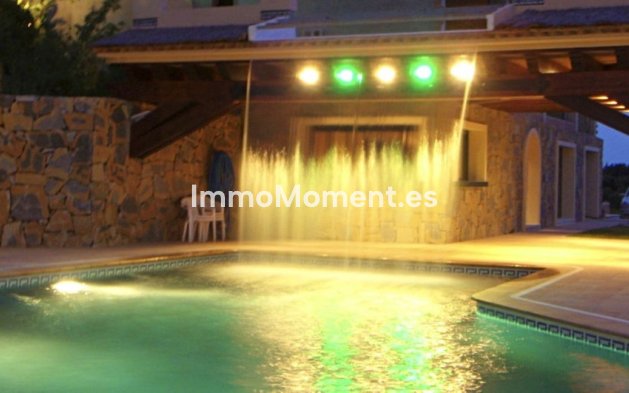 Wiederverkauf - Villa - Estepona  - Estepona Centro