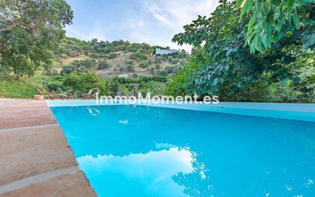 Reventa - Casa de campo - Interior  - Coín