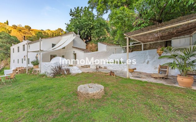 Reventa - Casa de campo - Interior  - Coín