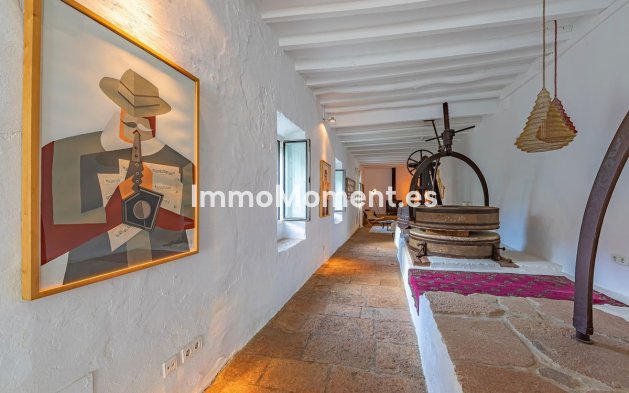 Reventa - Casa de campo - Interior  - Coín