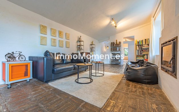 Reventa - Casa de campo - Interior  - Coín