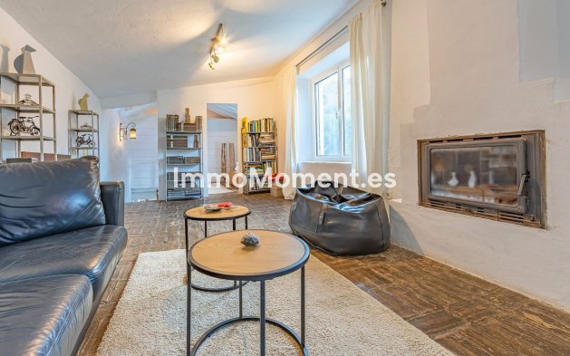 Reventa - Casa de campo - Interior  - Coín