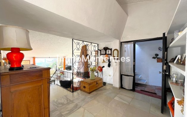 Bestaande woning - Villa - Estepona  - Estepona Centro