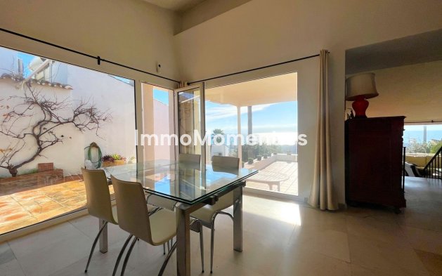 Bestaande woning - Villa - Estepona  - Estepona Centro
