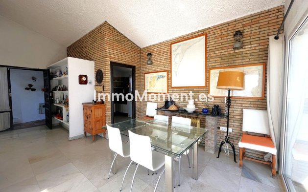 Bestaande woning - Villa - Estepona  - Estepona Centro