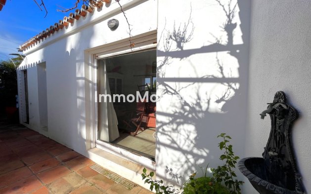 Bestaande woning - Villa - Estepona  - Estepona Centro
