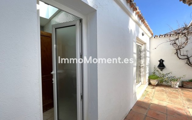 Bestaande woning - Villa - Estepona  - Estepona Centro
