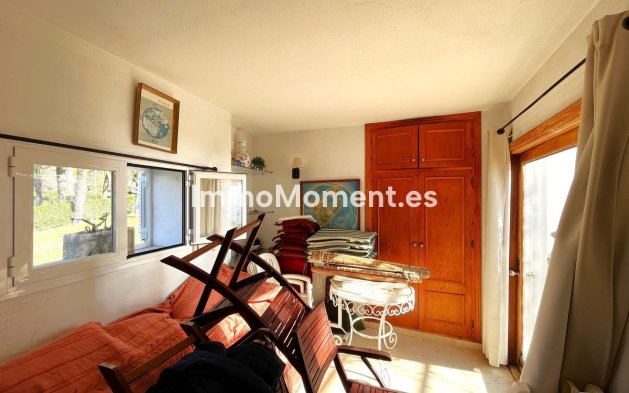Bestaande woning - Villa - Estepona  - Estepona Centro