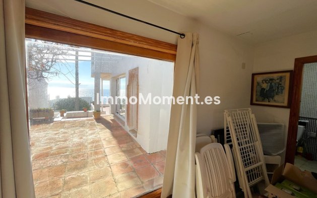 Bestaande woning - Villa - Estepona  - Estepona Centro