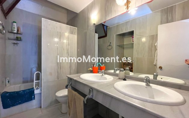 Bestaande woning - Villa - Estepona  - Estepona Centro