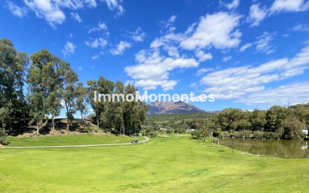 Wiederverkauf - Wohnung - Estepona  - Estepona Centro