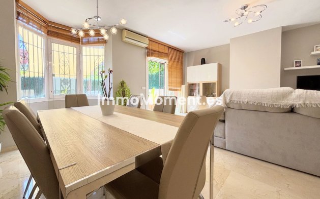 Wiederverkauf - Reihenhaus - Estepona  - Estepona Centro