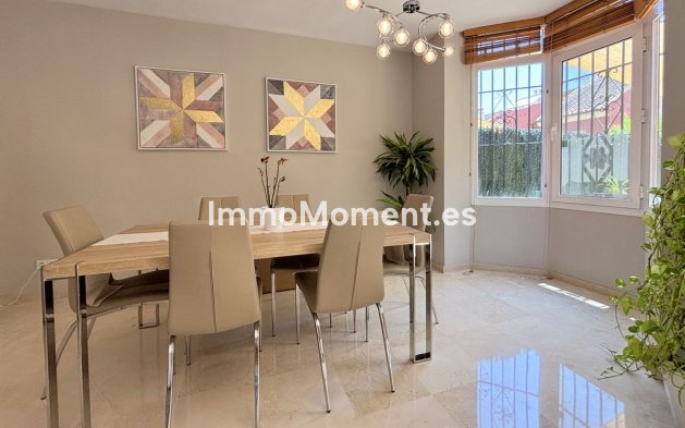 Wiederverkauf - Reihenhaus - Estepona  - Estepona Centro