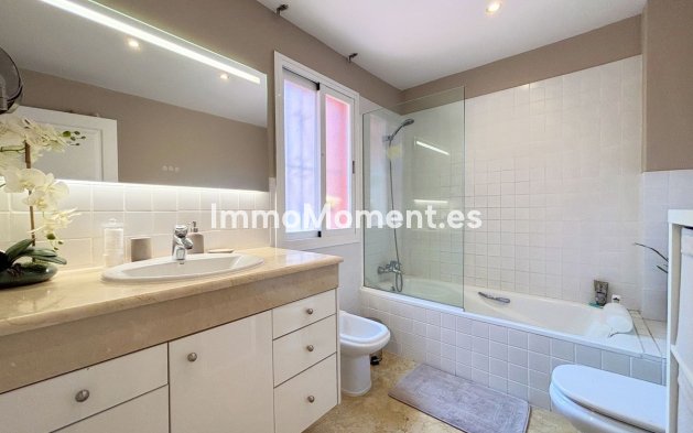 Wiederverkauf - Reihenhaus - Estepona  - Estepona Centro