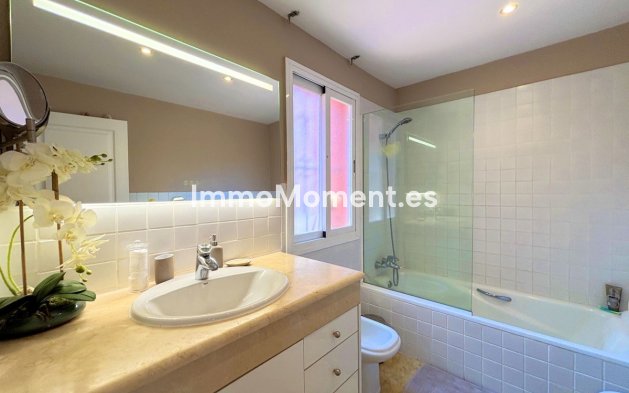 Wiederverkauf - Reihenhaus - Estepona  - Estepona Centro