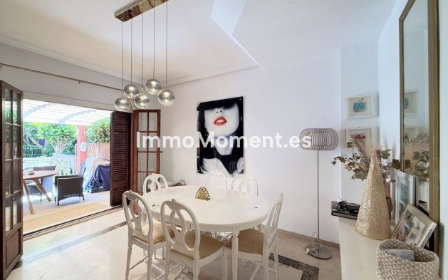 Wiederverkauf - Reihenhaus - Estepona  - Estepona Centro