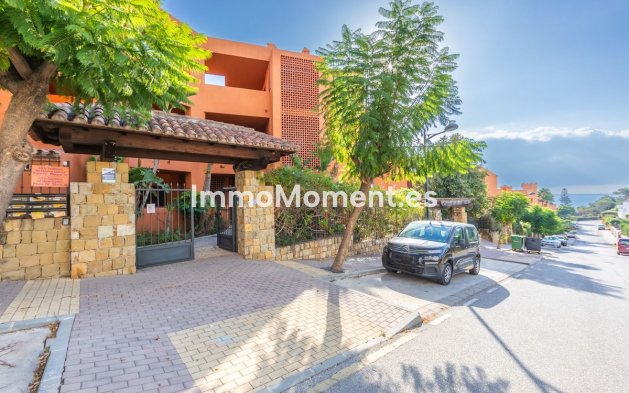 Wiederverkauf - Wohnung - Estepona  - Estepona Centro