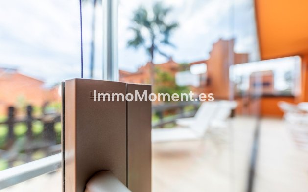 Wiederverkauf - Wohnung - Estepona  - Estepona Centro