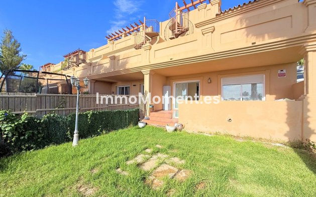 Revente - Maison mitoyenne - Estepona  - Estepona Centro