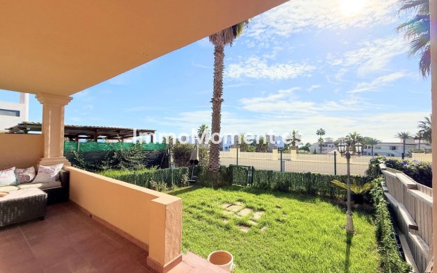 Revente - Maison mitoyenne - Estepona  - Estepona Centro