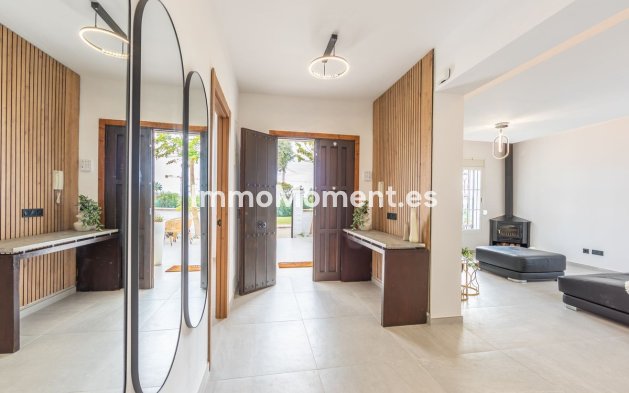 Wiederverkauf - Villa - Manilva - La Duquesa