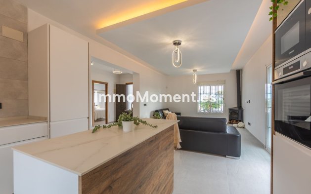 Wiederverkauf - Villa - Manilva - La Duquesa