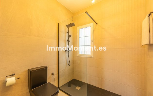 Wiederverkauf - Villa - Manilva - La Duquesa