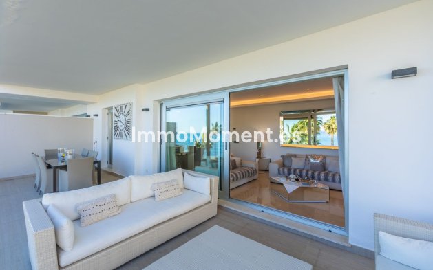 Resale - Apartment - Estepona - Estepona Centro