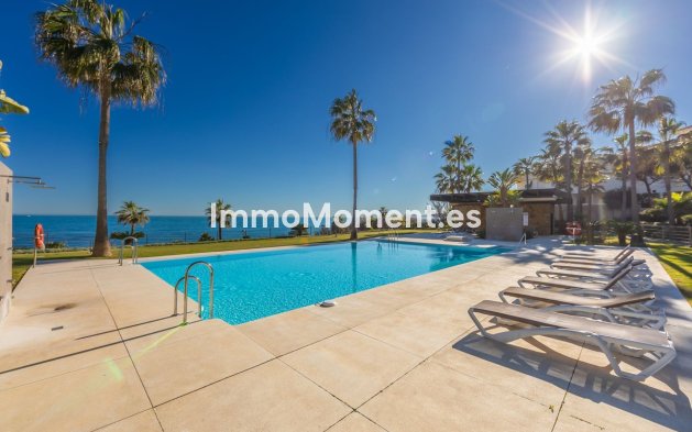 Resale - Apartment - Estepona - Estepona Centro