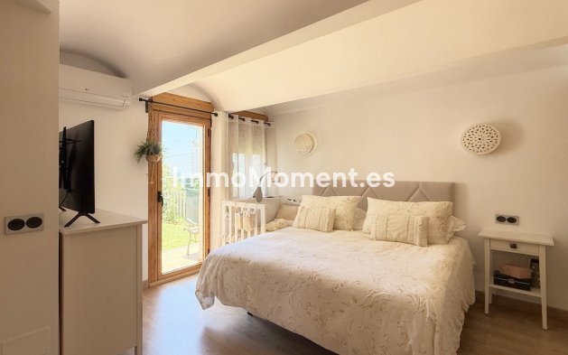 Wiederverkauf - Villa - Estepona  - Estepona Centro