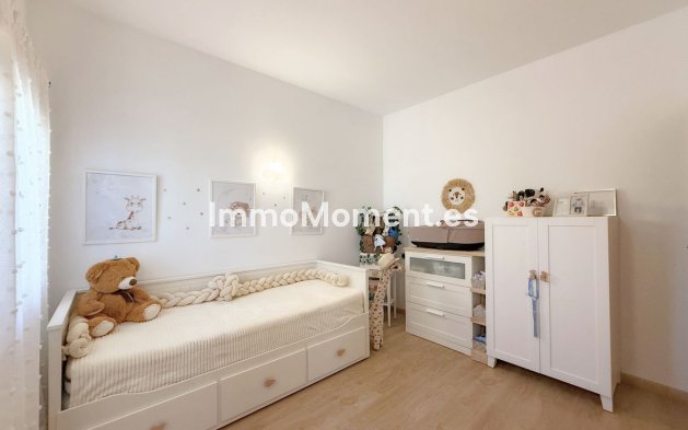 Wiederverkauf - Villa - Estepona  - Estepona Centro