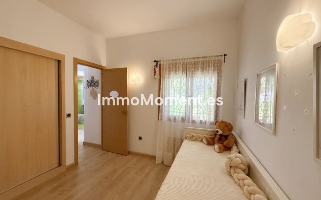 Wiederverkauf - Villa - Estepona  - Estepona Centro